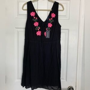 Figleaves women’s swim cover black embroidery